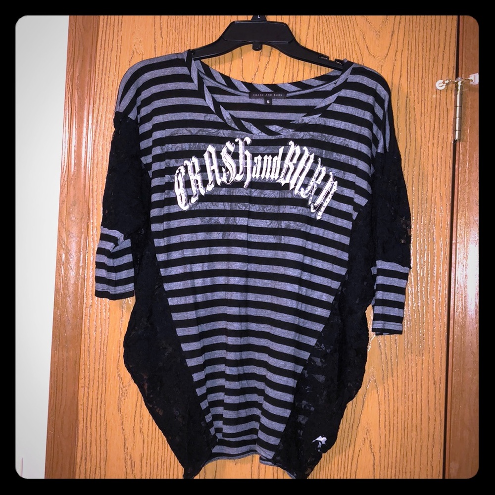 TODAY ONLY Crash & Burn lace trim top, like new!